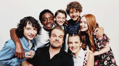David Harbour, Millie Bobby Brown, Sadie Sink, Gaten Matarazzo, Noah Schnapp, Caleb McLaughlin, And Finn