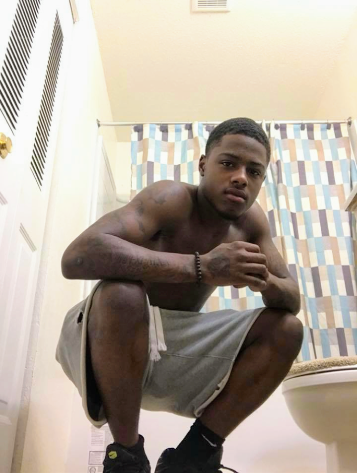mrdeepdick:  Chocolate 🍫 Bull🍆 💯