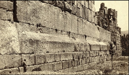 The Trilothon Stones of Baalbek,Located in what is now Lebanon, Baalbek is an ancient Roman ruin dat