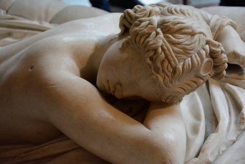 xshayarsha:Hermaphroditus. Musée du Louvre.