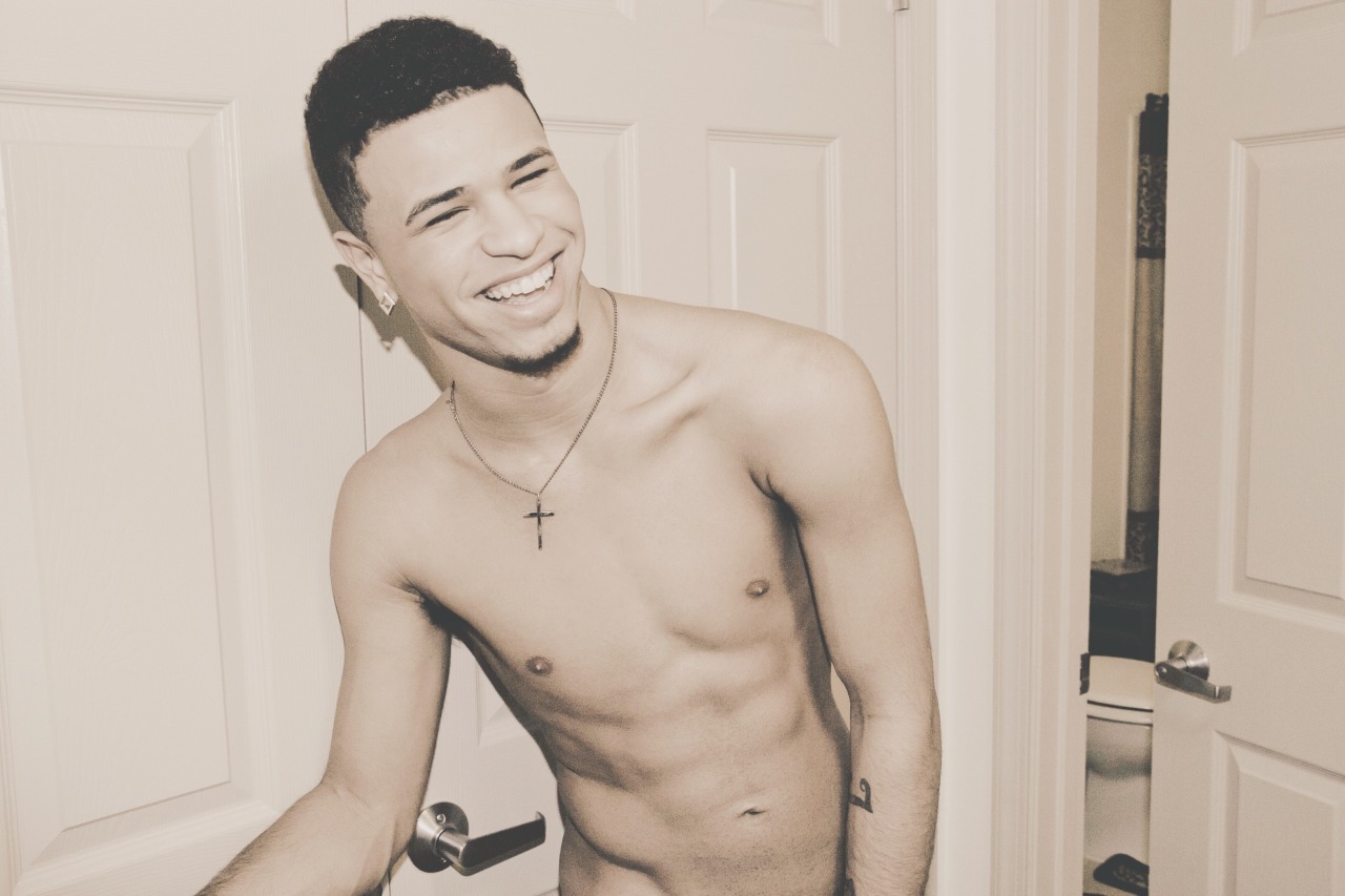 thecutestboysever:  INSTAGRAM @_princexdrizzy  