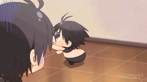 kurosutaichi:  SHAWTY THICK AS HELL