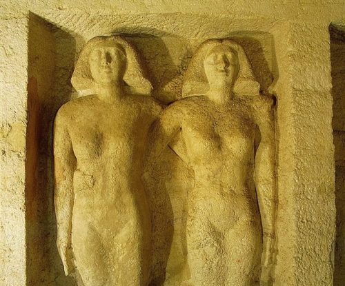 Meresankh III and Hetepheres IINiche statues of Queen Meresankh III and her mother Hetepheres II fro