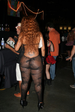 big-ass-women:  Juicy ass chick in bodystocking 