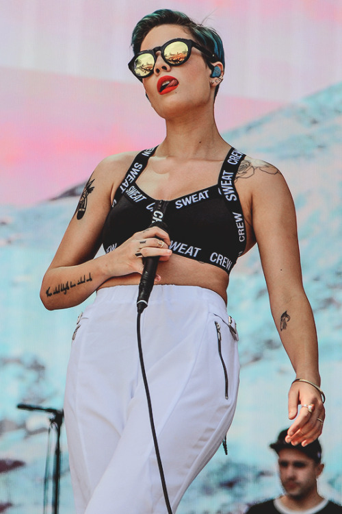 allofhalsey - Halsey performs onstage during the “2015 Budweiser...