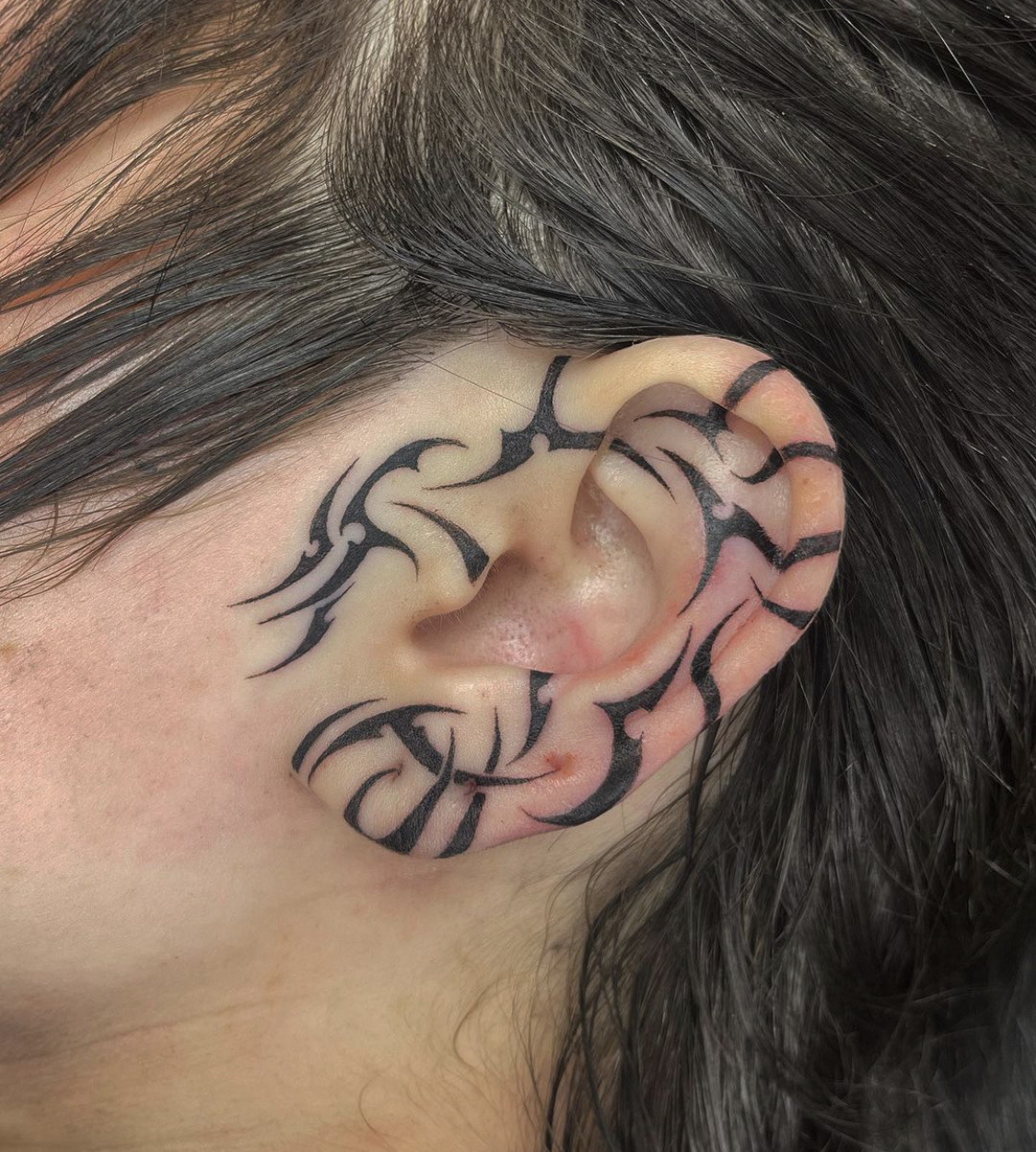 Butterfly ear tattoo! | Anklet tattoos, Tattoos, Behind ear tattoos