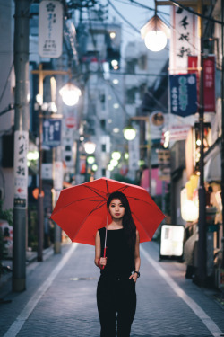 takashiyasui:  Kagurazaka, Tokyo @haeli_park 