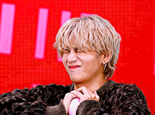 V Makes It Rain At Spotipoly