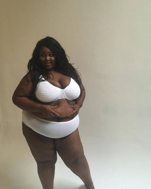 afrocosm:saucyewestplusmodel:I love my body so much. So many women are afraid to love themselves. Th