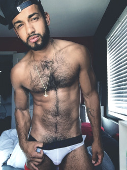 ital69:  HOT HAIRY STUD