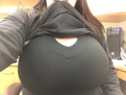 smushedbreasts:  Stretching out a tight top!