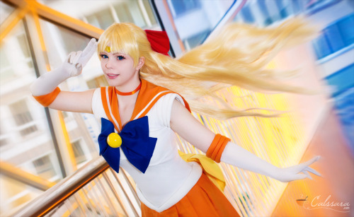  My Sailor Venus (Sailor Moon Classic) costume <3!~~make-up, model by me (http://facebook.com/cal