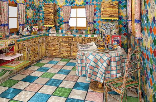 slowartday:  Liza Lou, Kitchen, 1991-1996, millions of glass beads