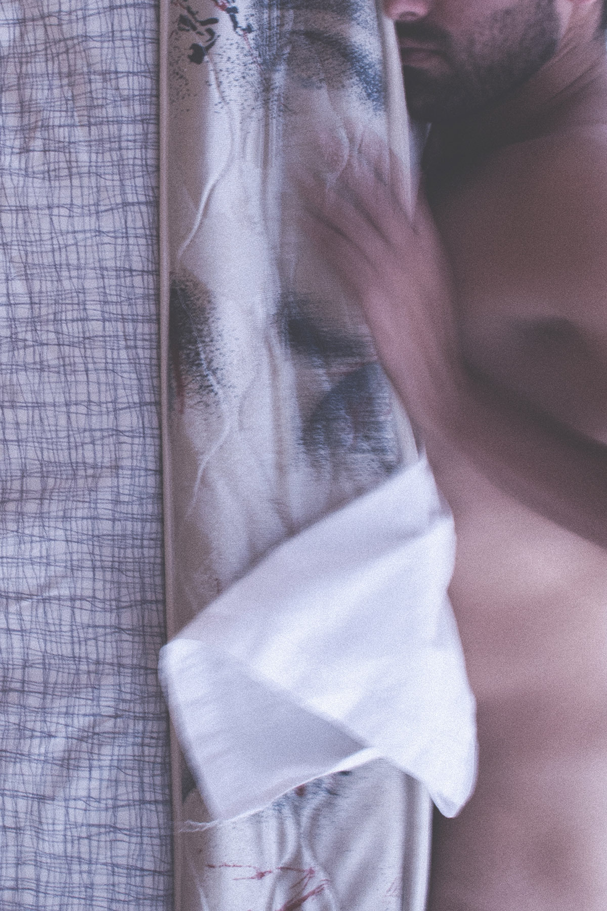 summerdiaryproject:    EXCLUSIVE     DIEGO EN CASA    DIEGO PHOTOGRAPHED AT HOME