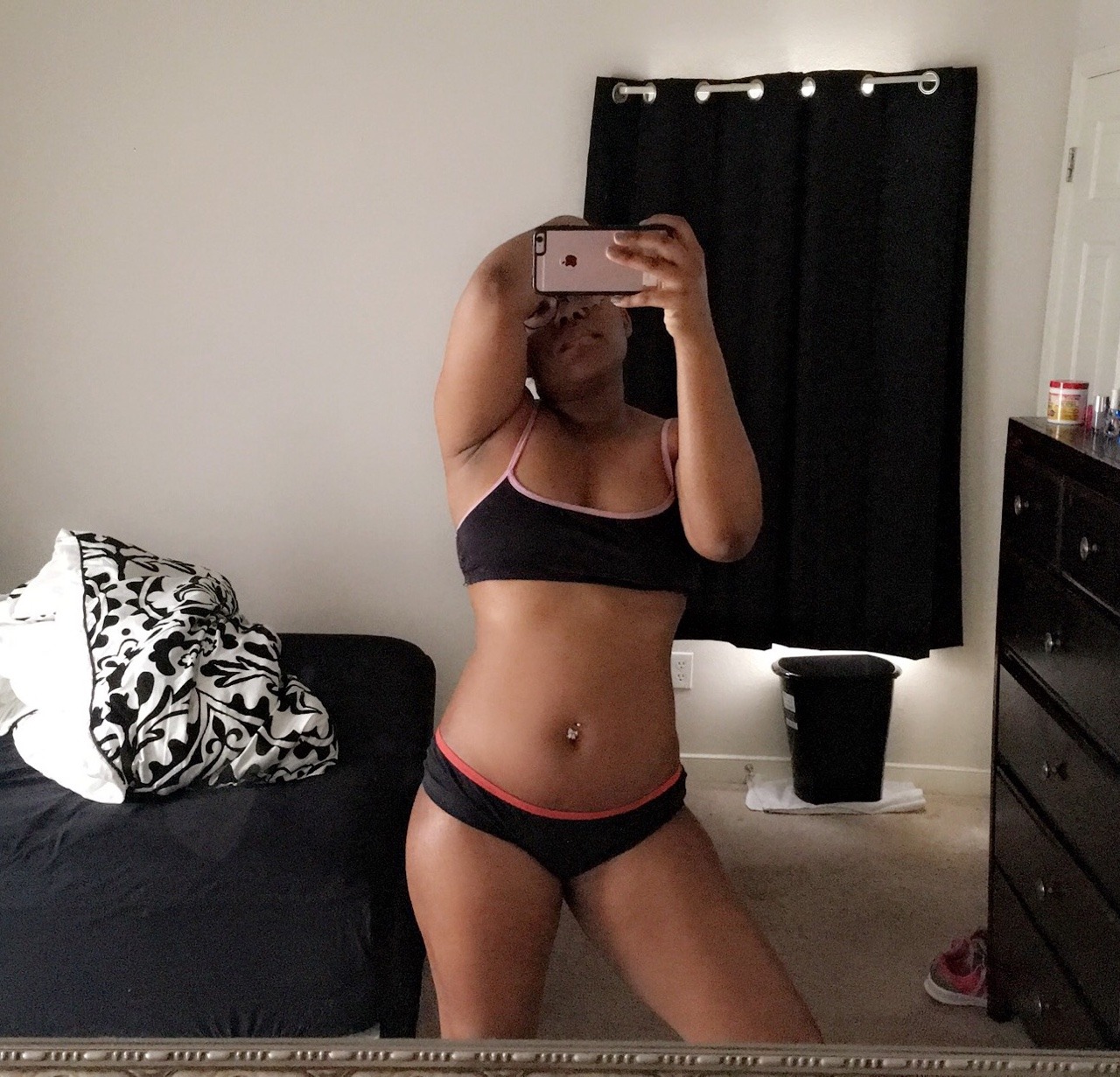 allforthethickness:  Morning 🖤