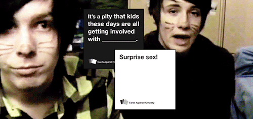 formsprings: dan &amp; phil + cards against humanity (insp.)