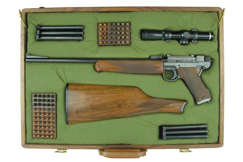 cerebralzero:  what is this? my first thought was some sort of Luger rifle, but it doesn’t look like he has the luger action.