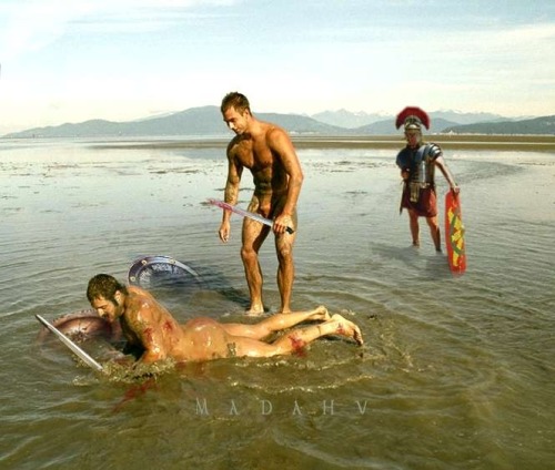 Combat held in shallow water to keep the wounds open.