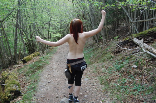 skrikerinatten:  Photo by CrucifiedFilth. 