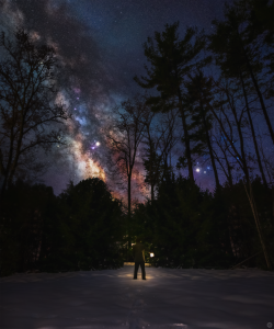 Space-Pics:  “Frostbite”: Stars Shine Over The Fresh-Snow Laden Grounds Of Amherst,