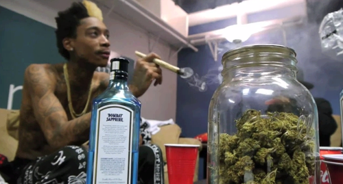 dope-diamond-bro:  follow me on tumblr† and follow my instagram†