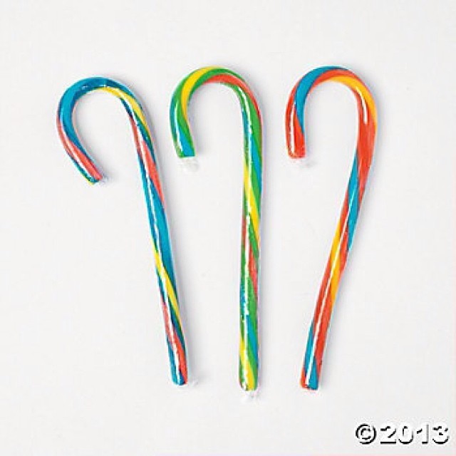 Day 19: candy cane and also has a #tbt anyone remember sweet tart candy canes? They