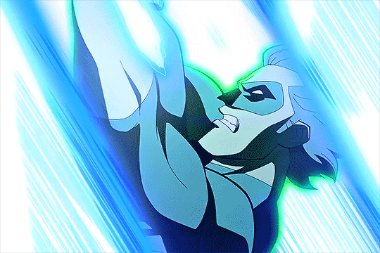 hal jordan in concentration as he becomes swallowed by white-blue light