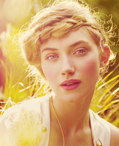 missdisnerd:  #007. Imogen Poots 