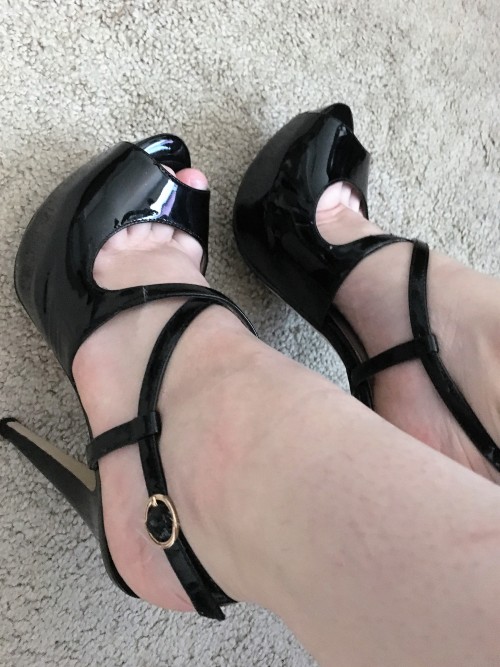little-fairy-94: I bought these heels today for $13 and they are normally about $90!