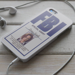 welovegillian:  Just ordered this phone case