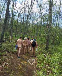 nudiarist2:  YNA Young Naturist Gathering at Dyer Woods | Event Recap https://youngnaturistsamerica.com/young-naturist-gathering-dyer-woods-event-recap/ (via young-naturist-gathering-nude-hiking-dyer-woods-young-naturists-america.jpg (600Ã—736))  