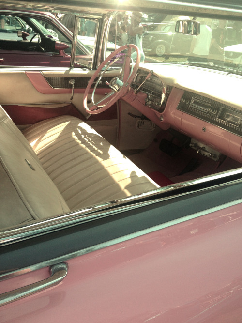 isadorahaze:  etherealdolly:  ‘57 Chevrolet porn pictures