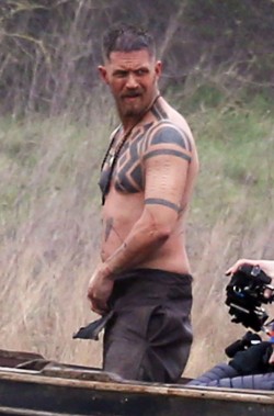 famousdudes:  Actor Tom Hardy goes full frontal on the set of BBC’s “Taboo”.