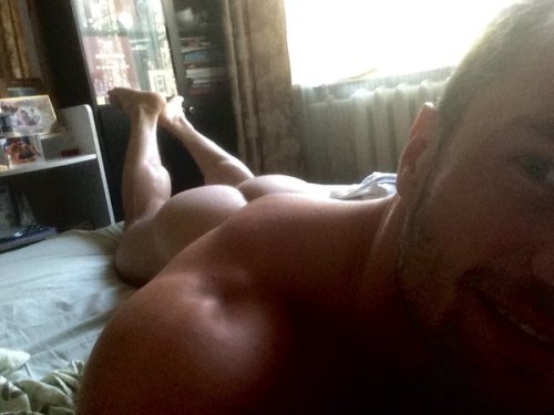 cuddlyuk-gay:    I generally reblog pics of guys with varying degrees of hair, if you want to check out some of the others, go to: http://cuddlyuk-gay.tumblr.com  