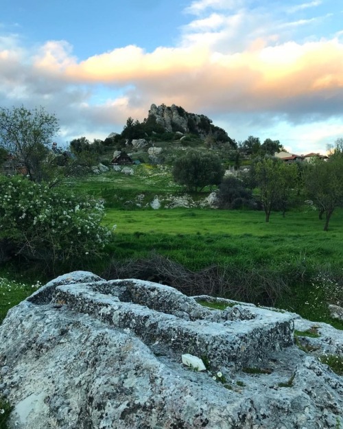 Ancient tomb of Kandyba #lycian #likya #castle #rocktombs #historical_ruins #antalya #necropolis #ka