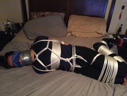 jramos007:  Neither did a hogtie! He said use lots of a rope ;) 