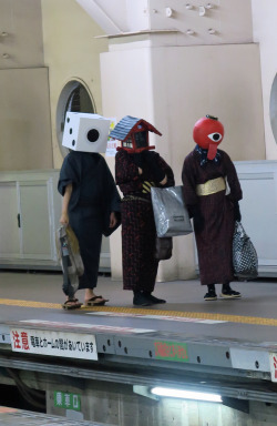 ninetail-fox: Japanese monsters at the station ,Fujisawa 