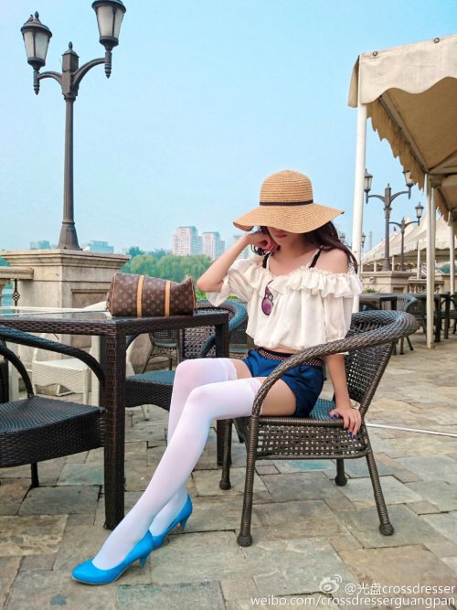 jkontumblr:    CDcrossdresser  