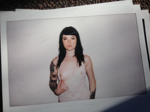 angielovesmetoo:  drythroats:  A few Poloroids from last night. Photographer, heycdo.  Such a babe❤️