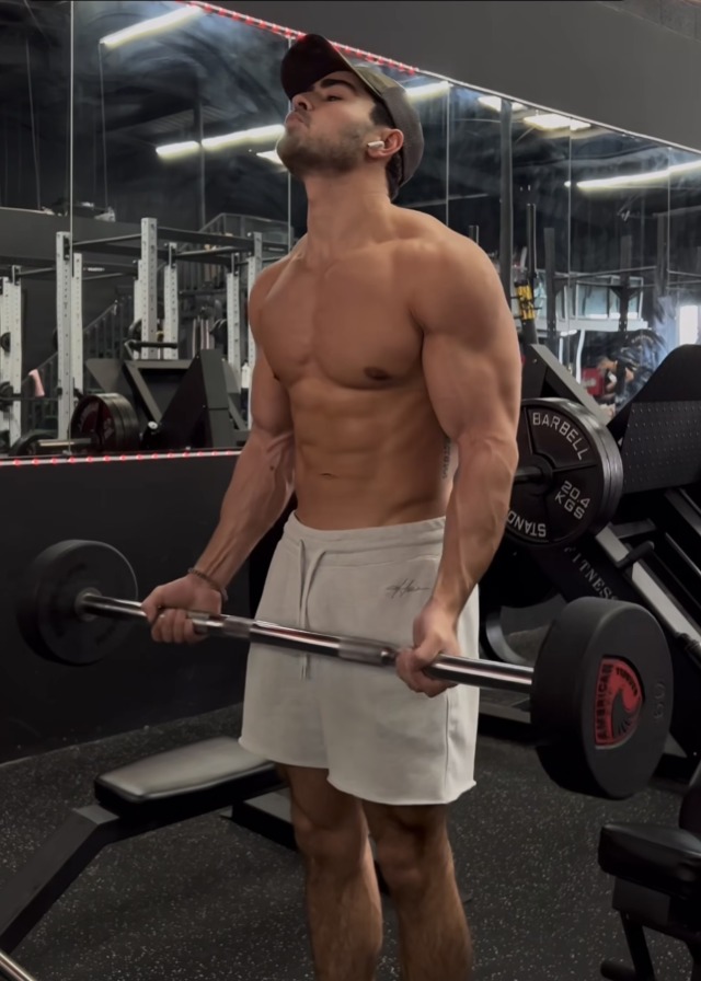 tumblr photo athleticbrutality 9