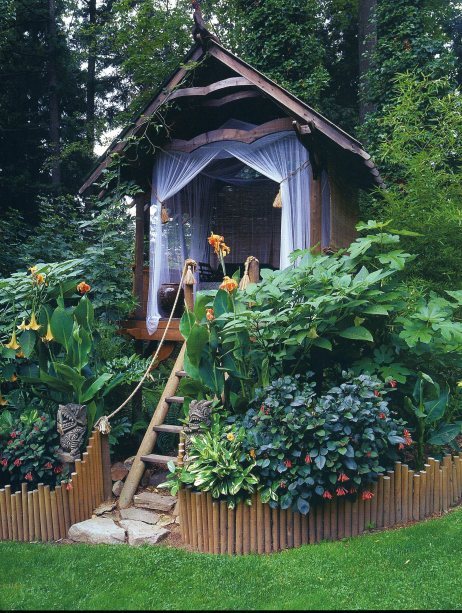 bohemianhomes:Bohemian Homes: Tree House