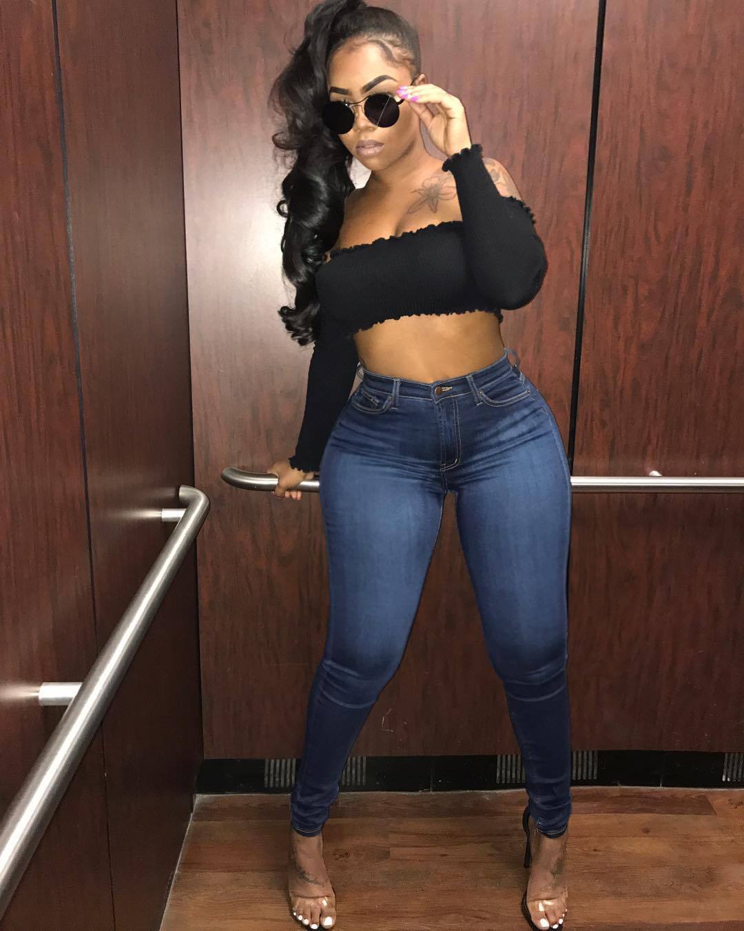 redoak14:  redstripeking:Renesha Tight Denim Tuesday 