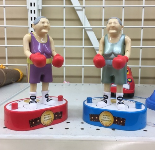 Boxing grannies!