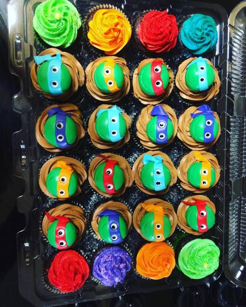 Sex These #tmnt cupcakes came out so cute! The pictures