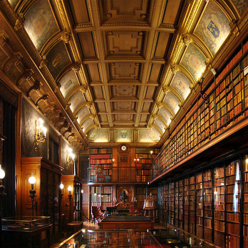 Bibliothèque du château de Chantilly (Picardie, France) Tango7174 - Wikimedia Commons - CC-By-SA