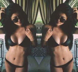 luxurae:  FIND THIS EXACT MATCH SEXY BLACK BIKINI HERE