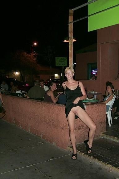 upskirtpics99:  Meet Hot Girls Today @: FUCKBOOK«