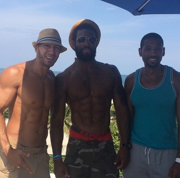 leonrob2041:  seeker310:  christmascame2day:  Braylon and his ridiculously fit friends