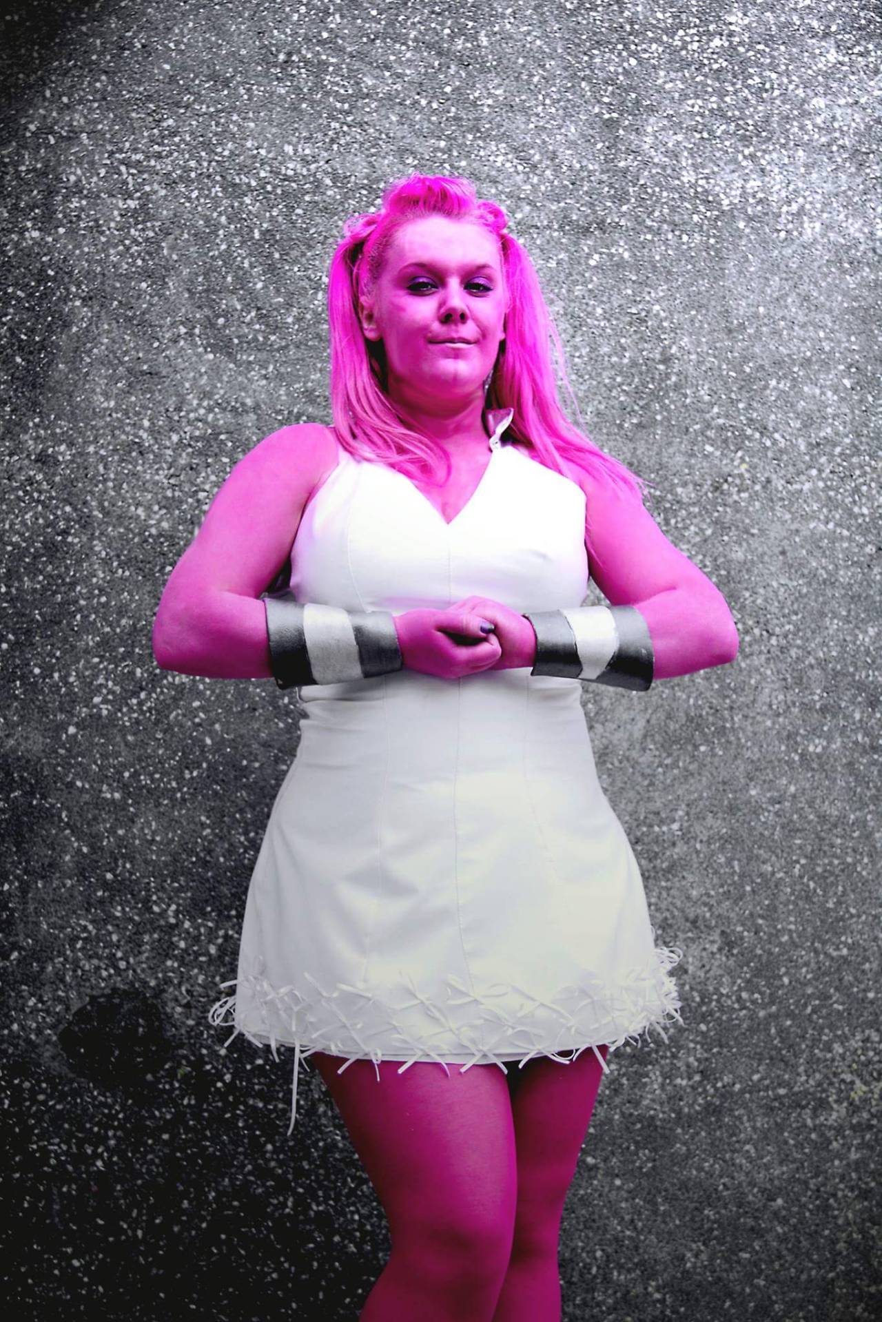comicbookcosplay:  Carina, the collectors assistant from Guardians of the galaxy. Cosplayed