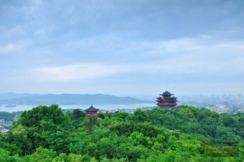 mingsonjia:杭州吴山城隍庙  CreditsChenghuangmiao (Taoist Temple) of Wu Mountain, Hangzhou city, China  